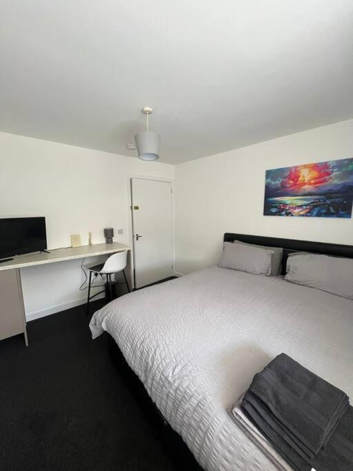 Apartment The M Kirk of Shotts